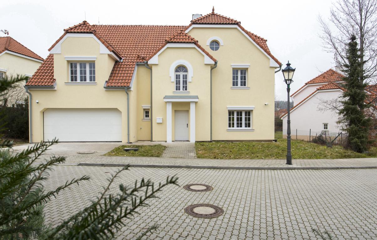 Dům v Rezidenci Malá Šárka, Praha - Nebušice (realizace)